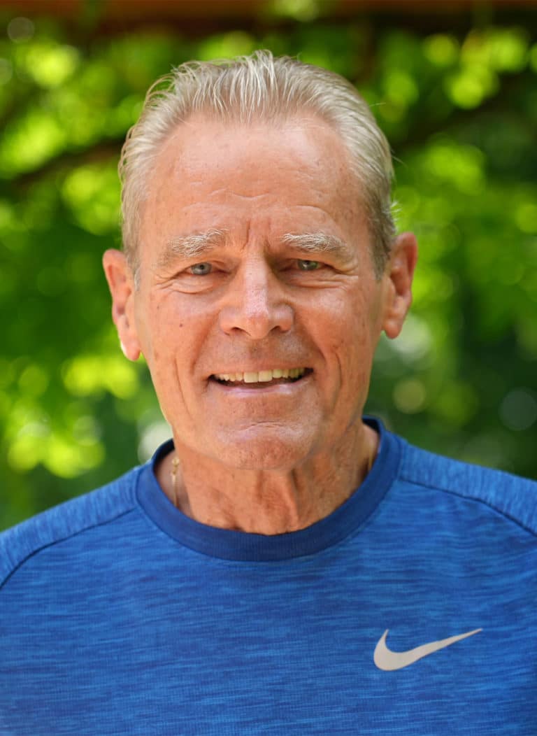 Jack Lowe, 79: Fit for Life