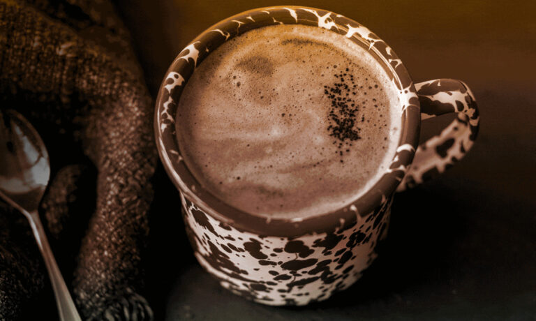 Hydrating, Anti-Inflammatory Salted Caramel Hot Cocoa