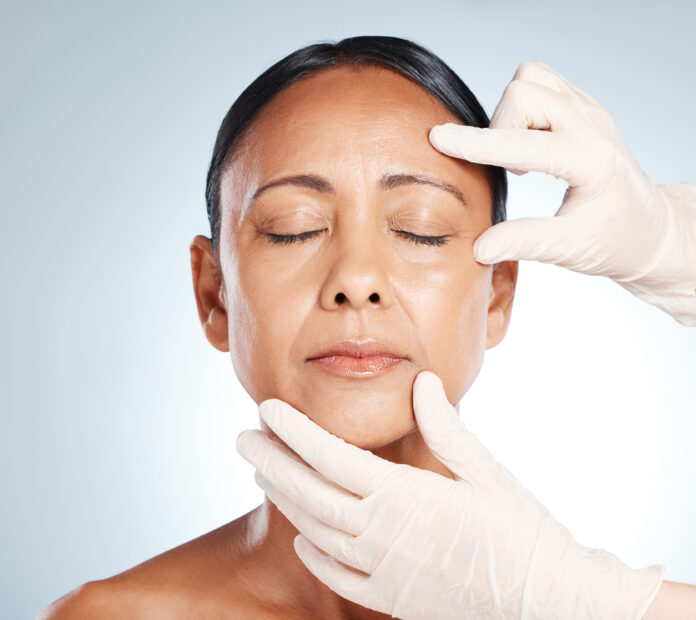 Plastic Surgery is not without its Risks for Over 50s