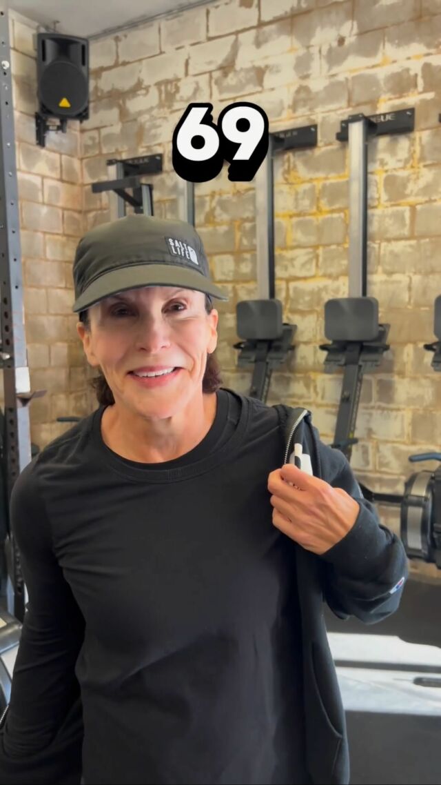 It is not too late and you are never too old to start working out. Exercise is absolutely critical to living a more vibrant life. 

Share your favorite workout in the comments! 💪

Video from: @apache.fit

#fitnessover50 #workoutroutine #workoutover50 #over50 #over60 #over70 #weareageist