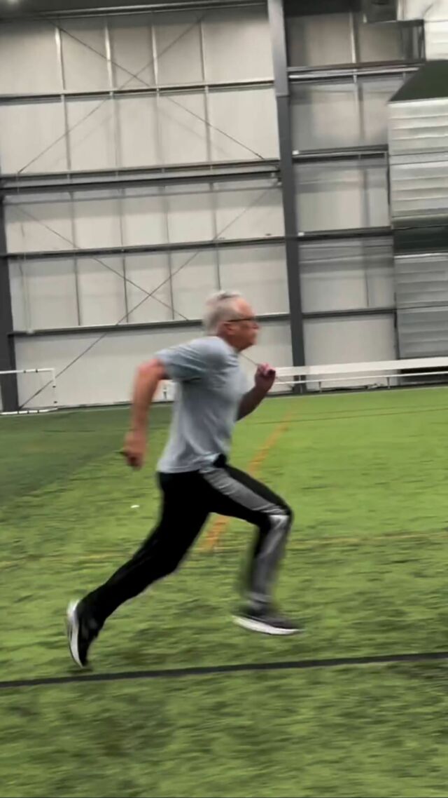 Today we’re inspired by Joe, a 66 year old sprinter. It is never too late to start taking care of yourself, and you are never too old! Let’s share some inspiration. What is your favorite way to move your body? 

Video from: @strong_by_science 

#running #sprinting #sprints #workoutover50 #workoutroutine #inspiration #inspiring #over50 #over60 #over70 #weareageist