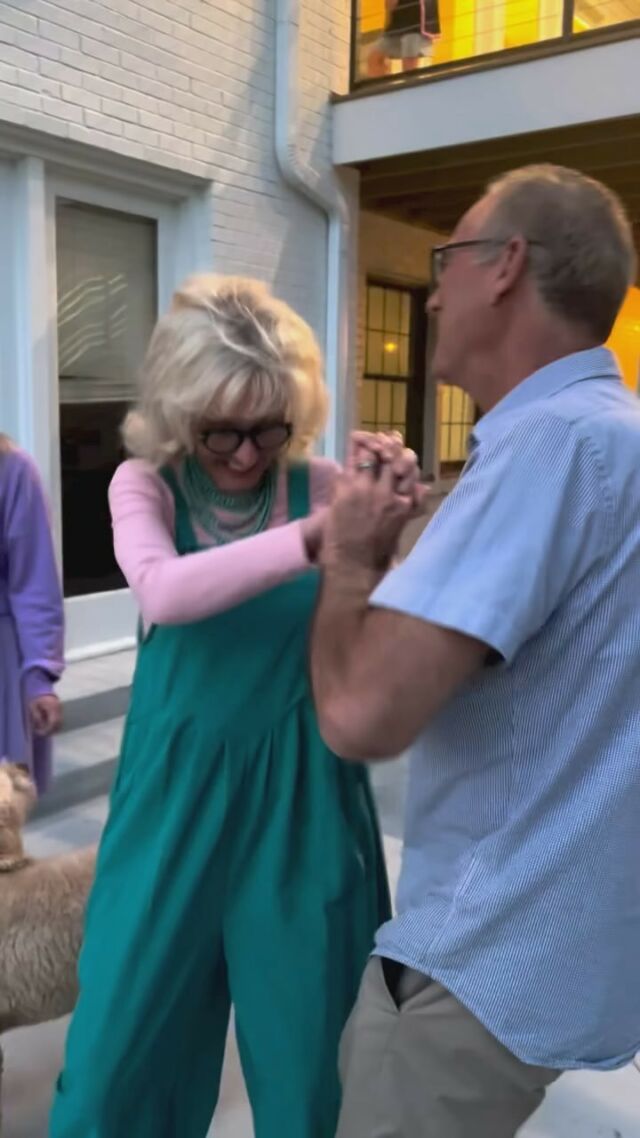 “Love and marriage. 40 years together and I’m celebrating my 67th birthday. Love and words are fragile. Treat both very carefully. Don’t forget to have fun. Enjoy each other’s company.” 

Tag someone that you love in the comments ❤️

Video from: @ladyking204

#love #relationship #marriage #over50 #over60 #over70 #mondaymotivation #mondaymood #weareageist