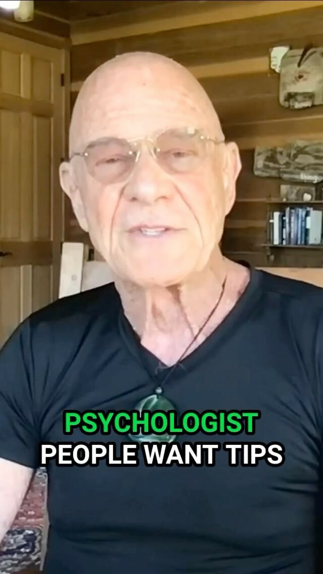 How to stay optimistic: Stay out of the past. There’s nothing we can do about the past. The past is over. How do you stay out of the past? By staying aware. 

Do you feel you’re able to stay present with yourself? Do you have any tips on how? 

Video from: @drrichardlouismiller

#optimism #openminded #optimistic #happy #positivity #over50 #over60 #over70 #weareageist